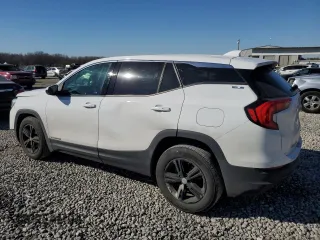 2020 GMC Terrain SLE with VIN 3GKALMEV6LL100977, listed as a Copart auction lot 47020365 with 52,146 mi miles and Salvage Title. Bid and sale history available at carsss.com. Image 2.