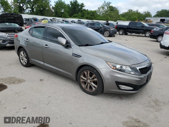 2013 Kia Optima EX with VIN 5XXGN4A77DG132051, listed as a Copart auction lot 60319735 with 200,119 mi miles and Salvage title. Bid and sale history available at DreamBid. Image 4.