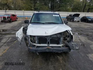 2005 Chevrolet TrailBlazer LS with VIN 1GNDS13S652324801, listed as a Copart auction lot 49913205 with 274,752 mi miles and Salvage Title. Bid and sale history available at DreamBid. Image 5.