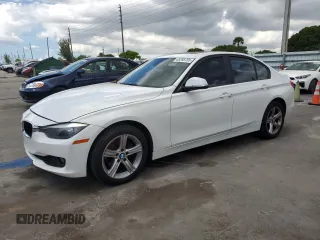 2012 BMW 3 Series 328i z VIN WBA3A5G51CNP15687, wystawiony jako Copart lot #65285755 z przebiegiem 189 490 mil mil oraz Czysty tytuł • Clean title. Historia ofert i sprzedaży dostępna na DreamBid. Obrazek 1.