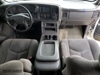 2003 Chevrolet Silverado 1500 LT with VIN 2GCEK19T231403375, listed as a Copart auction lot 86842894 with 211,666 mi miles and Salvage Title. Bid and sale history available at carsss.com. Image 8.