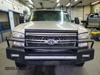 2005 Chevrolet Silverado 3500 SRW LT with VIN 1GCHK33285F869381, listed as a Copart auction lot 86588264 with 0 mi miles and Salvage Title. Bid and sale history available at carsss.com. Image 5.