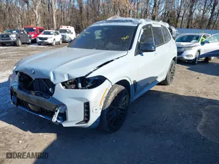 2025 BMW X5 M60i with VIN 5UX33EU08S9X68091, listed as a IAAI auction lot 41246321 with 10 mi miles. Bid and sale history available at carsss.com. Image 17.