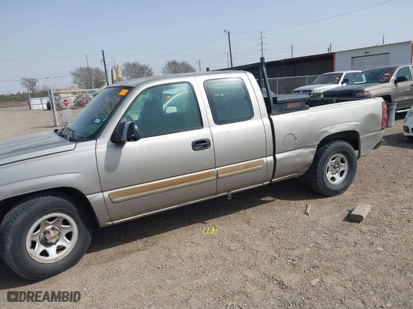 2003 Chevrolet Silverado 1500 Work Truck with VIN 2GCEC19X231146010, listed as a IAAI auction lot 41704421 with 269,784 mi miles. Bid and sale history available at carsss.com. Image 6.