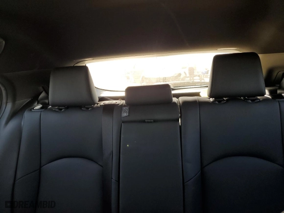 2022 Lexus UX with VIN JTHX9JBH1N2056617, listed as a Copart auction lot 47960103 with 28,948 mi miles. Bid and sale history available at carsss.com. Image 10.