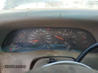 2004 Ford F-250 XL with VIN 1FTNX20L34ED90771, listed as a Copart auction lot 54047935 with 353,728 mi miles and Salvage title. Bid and sale history available at DreamBid. Image 9.