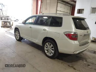 2009 Toyota Highlander Hybrid with VIN JTEEW41A792036820, listed as a IAAI auction lot 41403732 with 110,791 mi miles. Bid and sale history available at carsss.com. Image 3.