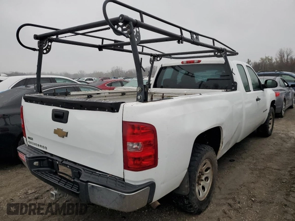2008 Chevrolet Silverado 1500 LT w/2LT with VIN 1GCEC190X8E122966, listed as a Copart auction lot 79776574 with 396,235 mi miles and Clean Title. Bid and sale history available at carsss.com. Image 3.
