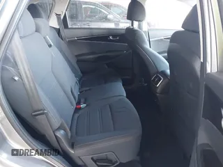 2018 Kia Sorento L with VIN 5XYPG4A37JG414012, listed as a IAAI auction lot 41486456 with 165,262 mi miles. Bid and sale history available at carsss.com. Image 8.