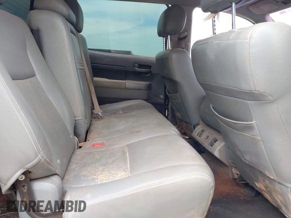 2013 Toyota Tundra z VIN 5TFDW5F13DX275744, wystawiony jako IAAI lot #41689927 z przebiegiem 259 732 mil mil oraz . Historia ofert i sprzedaży dostępna na DreamBid. Obrazek 8.