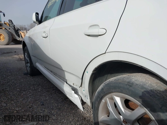 2007 BMW X3 3.0si with VIN WBXPC93437WF09134, listed as a IAAI auction lot 41790009 with 222,050 mi miles and . Bid and sale history available at DreamBid. Image 6.