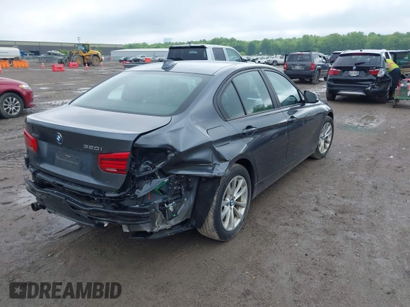 2018 BMW 3 Series 320i xDrive with VIN WBA8A3C5XJA505917, listed as a IAAI auction lot 42279882 with 89,537 mi miles and . Bid and sale history available at DreamBid. Image 4.