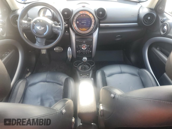 2016 MINI Countryman S with VIN WMWZC5C59GWP49628, listed as a Copart auction lot 56322795 with 52,921 mi miles and Clean Title. Bid and sale history available at DreamBid. Image 8.