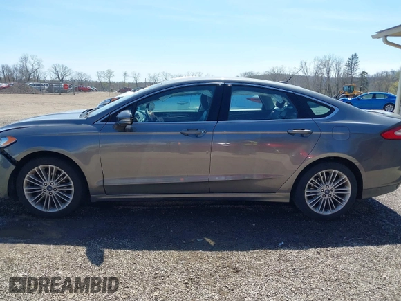 2014 Ford Fusion SE with VIN 3FA6P0H9XER319864, listed as a IAAI auction lot 42063072 with 151,526 mi miles. Bid and sale history available at carsss.com. Image 14.