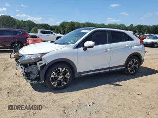 2020 Mitsubishi Eclipse Cross SE z VIN JA4AS5AAXLZ002061, wystawiony jako Copart lot #71199424 z przebiegiem 118 054 mil mil oraz Szkoda całkowita • Salvage title. Historia ofert i sprzedaży dostępna na DreamBid. Obrazek 1.
