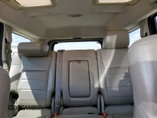 2006 Jeep Commander with VIN 1J8HH48N06C369122, listed as a Copart auction lot 50491065 with 123,692 mi miles and Clean Title. Bid and sale history available at carsss.com. Image 10.