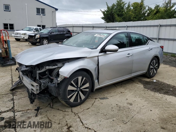 2019 Nissan Altima SV with VIN 1N4BL4DV7KC159344, listed as a Copart auction lot 57728725 with 53,747 mi miles and Salvage title. Bid and sale history available at DreamBid. Image 1.