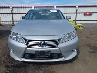 2013 Lexus ES 300h with VIN JTHBW1GG5D2012539, listed as a IAAI auction lot 41893892 with 47,999 mi miles and . Bid and sale history available at DreamBid. Image 12.