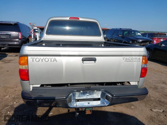 2001 Toyota Tacoma PreRunner z VIN 5TEGN92N41Z768370, wystawiony jako IAAI lot #42228571 z przebiegiem 172 317 mil mil oraz . Historia ofert i sprzedaży dostępna na DreamBid. Obrazek 17.