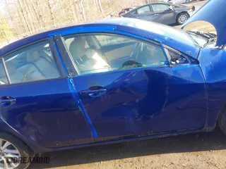 2013 Mazda Mazda3 i Grand Touring with VIN JM1BL1WP6D1774313, listed as a IAAI auction lot 41289254 with 105,283 mi miles. Bid and sale history available at carsss.com. Image 6.