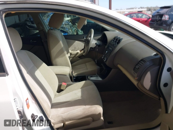 2008 Nissan Altima 2.5 SL with VIN 1N4AL21E38N539850, listed as a IAAI auction lot 41894242 with 109,557 mi miles. Bid and sale history available at carsss.com. Image 5.