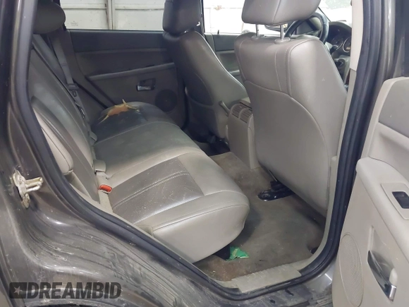 2005 Jeep Grand Cherokee Limited with VIN 1J4HR58255C730532, listed as a IAAI auction lot 42208928 with 170,071 mi miles and . Bid and sale history available at DreamBid. Image 8.