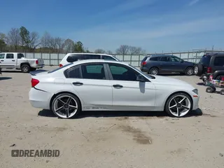 2014 BMW 3 Series 328i z VIN WBA3A5G52ENP33067, wystawiony jako IAAI lot #41907600 z przebiegiem 125 073 mil mil oraz . Historia ofert i sprzedaży dostępna na DreamBid. Obrazek 13.
