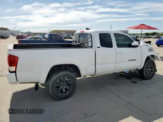 2022 Toyota Tacoma SR with VIN 3TYRX5GN7NT063798, listed as a Copart auction lot 57608435 with 31,115 mi miles and Salvage title. Bid and sale history available at DreamBid. Image 3.
