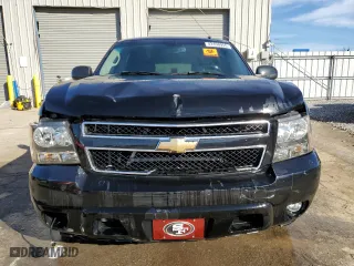 2007 Chevrolet Suburban LT with VIN 1GNFC16017R362303, listed as a Copart auction lot 42450955 with 250,477 mi miles and Salvage Title. Bid and sale history available at carsss.com. Image 5.