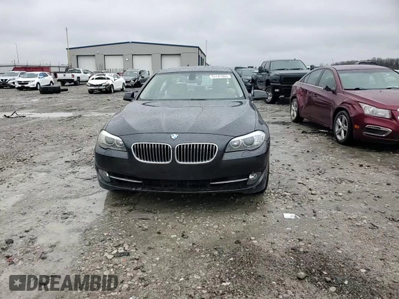 2012 BMW 5 Series 528i xDrive with VIN WBAXH5C54CDW05421, listed as a Copart auction lot 51747865 with 133,881 mi miles and Salvage Title. Bid and sale history available at carsss.com. Image 11.