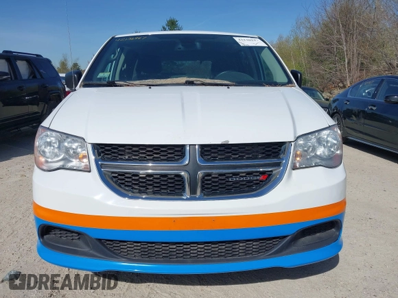 2019 Dodge Grand Caravan SE with VIN 2C4RDGBG8KR646829, listed as a IAAI auction lot 42136947 with 73,015 mi miles and . Bid and sale history available at DreamBid. Image 12.
