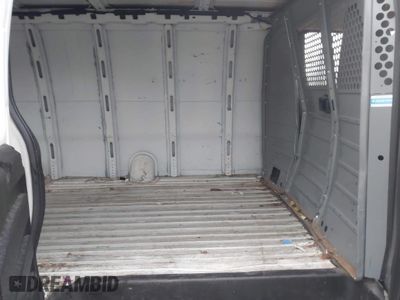 2017 Chevrolet Express Cargo Van with VIN 1GCZGHFG6H1292104, listed as a IAAI auction lot 41662902 with 272,436 mi miles. Bid and sale history available at carsss.com. Image 8.
