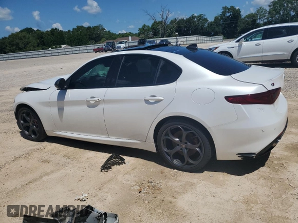 2018 Alfa Romeo Giulia Ti Sport с VIN ZARFAECN3J7599728, выставлен на аукционе Copart как лот 66533745 с пробегом Не указан миль и Списание • Salvage title. История ставок и продаж доступна на DreamBid. Изображение 2.