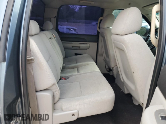 2007 Chevrolet Silverado 1500 Work Truck with VIN 2GCEC13C971507034, listed as a Copart auction lot 53682795 with 208,043 mi miles and Salvage Title. Bid and sale history available at DreamBid. Image 10.