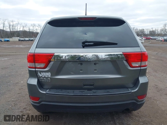 2012 Jeep Grand Cherokee Laredo with VIN 1C4RJFAG0CC270545, listed as a IAAI auction lot 41940781 with 200,529 mi miles. Bid and sale history available at carsss.com. Image 16.