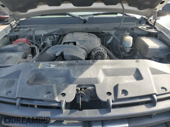 2010 GMC Sierra 1500 with VIN 1GTSKTE38AZ236366, listed as a Copart auction lot 49142155 with 199,147 mi miles and Salvage Title. Bid and sale history available at DreamBid. Image 11.
