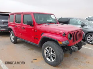2021 Jeep Wrangler Unlimited Sahara Altitude z VIN 1C4HJXEN8MW634592, wystawiony jako IAAI lot #41793798 z przebiegiem 11 893 mil mil oraz . Historia ofert i sprzedaży dostępna na DreamBid. Obrazek 1.