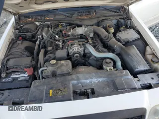 2009 Ford Police Interceptor z VIN 2FAHP71V49X112533, wystawiony jako Copart lot #88638565 z przebiegiem 142 922 mil mil oraz Szkoda całkowita • Salvage title. Historia ofert i sprzedaży dostępna na DreamBid. Obrazek 11.