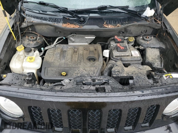 2015 Jeep Patriot Altitude with VIN 1C4NJRBB0FD357086, listed as a Copart auction lot 60050515 with 144,434 mi miles and Clean title. Bid and sale history available at DreamBid. Image 12.