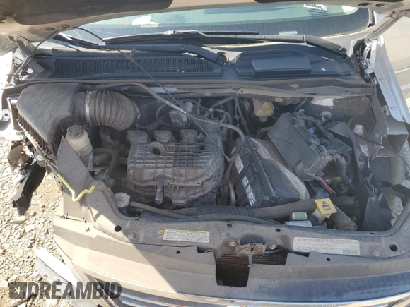 2011 Volkswagen Routan SE with VIN 2V4RW3DG0BR621820, listed as a Copart auction lot 87670825 with 180,222 mi miles and Salvage title. Bid and sale history available at DreamBid. Image 12.