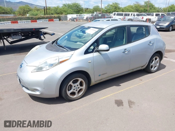 2011 Nissan LEAF SL-e with VIN JN1AZ0CP5BT007033, listed as a IAAI auction lot 42194068 with 40,620 mi miles and . Bid and sale history available at DreamBid. Image 2.