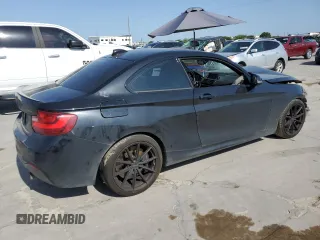 2016 BMW 2 Series M235i xDrive with VIN WBA1J9C55GV372098, listed as a Copart auction lot 58088723 with 84,995 mi miles. Bid and sale history available at carsss.com. Image 3.