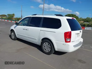 2011 Kia Sedona LX with VIN KNDMG4C77B6376157, listed as a IAAI auction lot 41787592 with 126,932 mi miles. Bid and sale history available at carsss.com. Image 3.