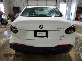 2022 BMW 2 Series 230i with VIN 3MW23CM00N8C68052, listed as a Copart auction lot 87752535 with 11,533 mi miles and Salvage Title. Bid and sale history available at carsss.com. Image 6.