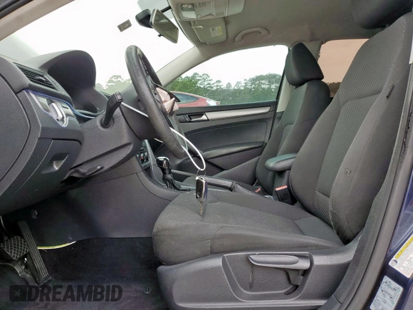 2014 Volkswagen Passat S with VIN 1VWAP7A34EC007652, listed as a Copart auction lot 57774695 with 205,764 mi miles and Salvage title. Bid and sale history available at DreamBid. Image 7.