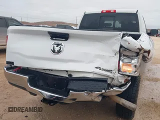 2020 Ram 2500 Tradesman with VIN 3C6UR5CJ8LG174124, listed as a IAAI auction lot 41421505 with 69,330 mi miles. Bid and sale history available at carsss.com. Image 18.