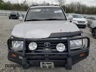 1999 Toyota Land Cruiser z VIN JT3HT05J6X0064313, wystawiony jako Copart lot #49555315 z przebiegiem 177 814 mil mil oraz Szkoda całkowita • Salvage title. Historia ofert i sprzedaży dostępna na DreamBid. Obrazek 5.