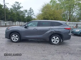 2022 Toyota Highlander LE with VIN 5TDBZRBH8NS594816, listed as a IAAI auction lot 41892825 with 49,229 mi miles and . Bid and sale history available at DreamBid. Image 14.