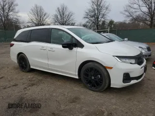 2025 Honda Odyssey Sport-L with VIN 5FNRL6H76SB001743, listed as a Copart auction lot 43417425 with 4,461 mi miles and Salvage Title. Bid and sale history available at carsss.com. Image 4.