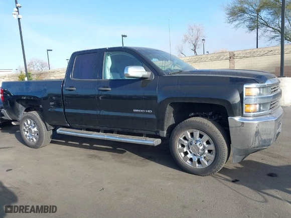 2016 Chevrolet Silverado 2500HD Work Truck with VIN 1GC2CUEG7GZ119828, listed as a IAAI auction lot 41664973 with 88,057 mi miles. Bid and sale history available at carsss.com. Image 14.